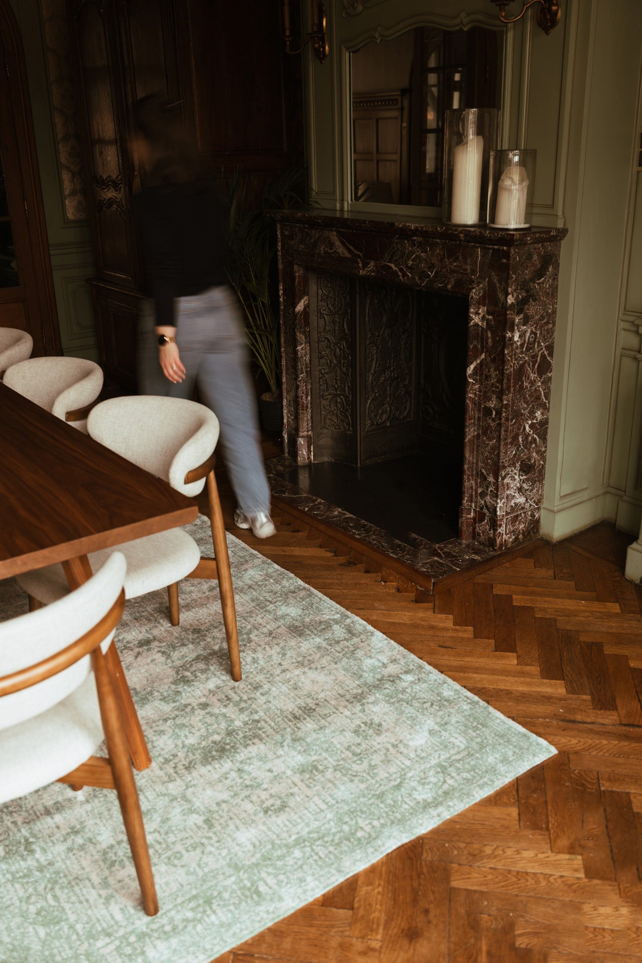 Custom carpet vintage